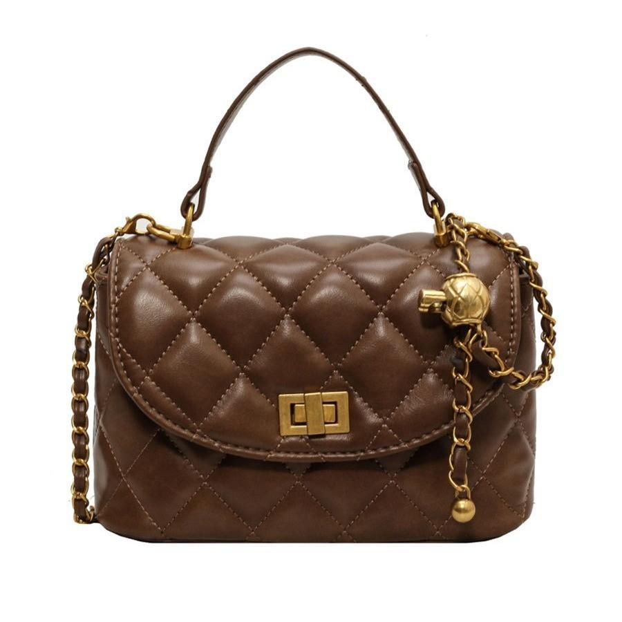 Chic Mini Square Bag With Unique Design Diamond Grid Chain Crossbody Bag