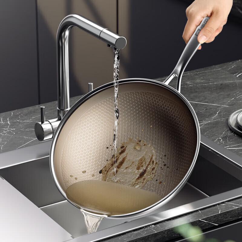 KOBACH 32cm Titanium Honeycomb Wok