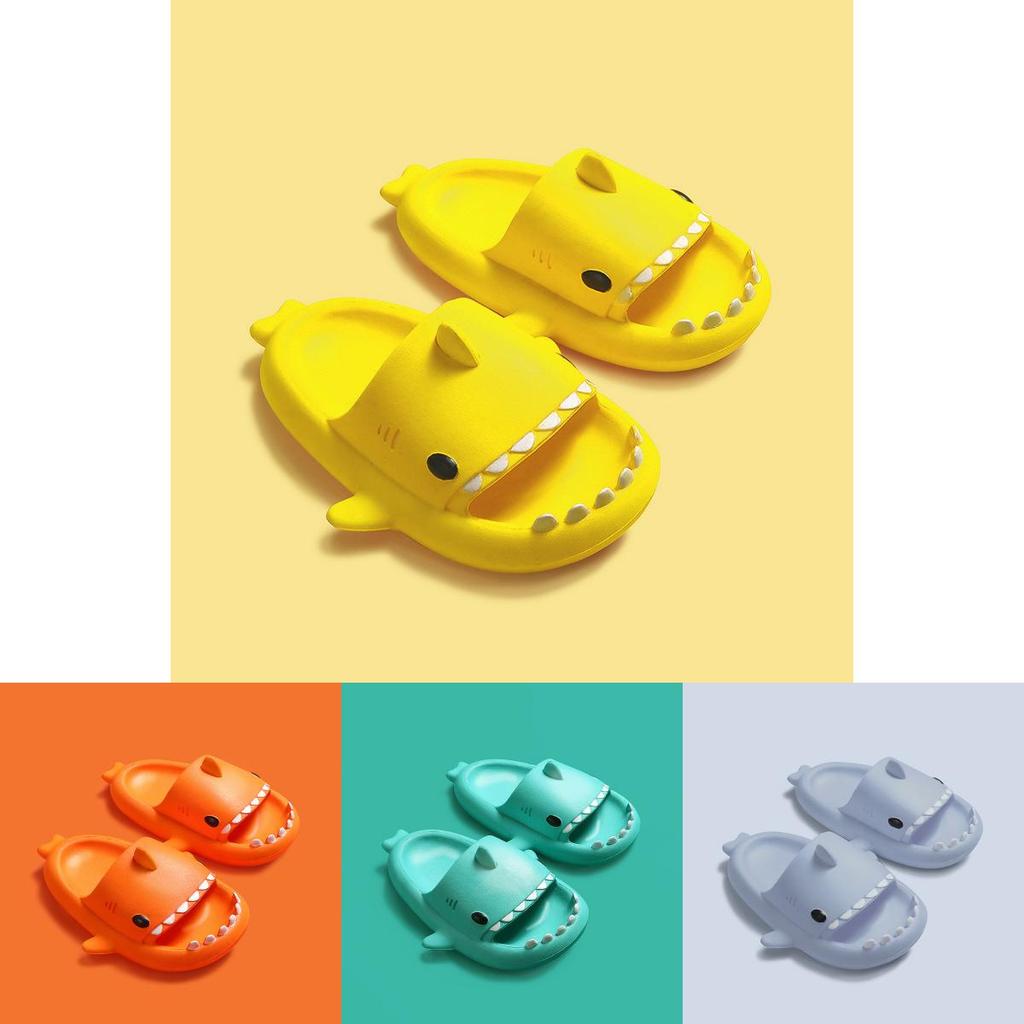 Stilvolle und lustige Kleinkind-Duschsandalen mit mongolischem Cartoon-Haifisch-Design, rutschfest und atmungsaktiv