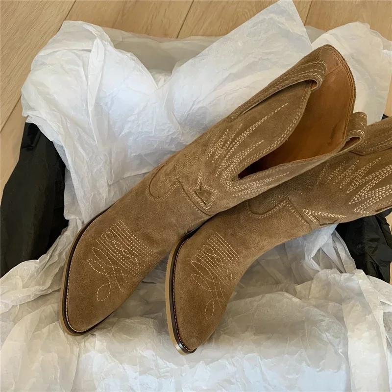 Fashion 2024 Natural Embroidered Women Boots Leather Handmade Pointed Toe Spike Heel Autumn Winter Boots Cowboy New Western Retro