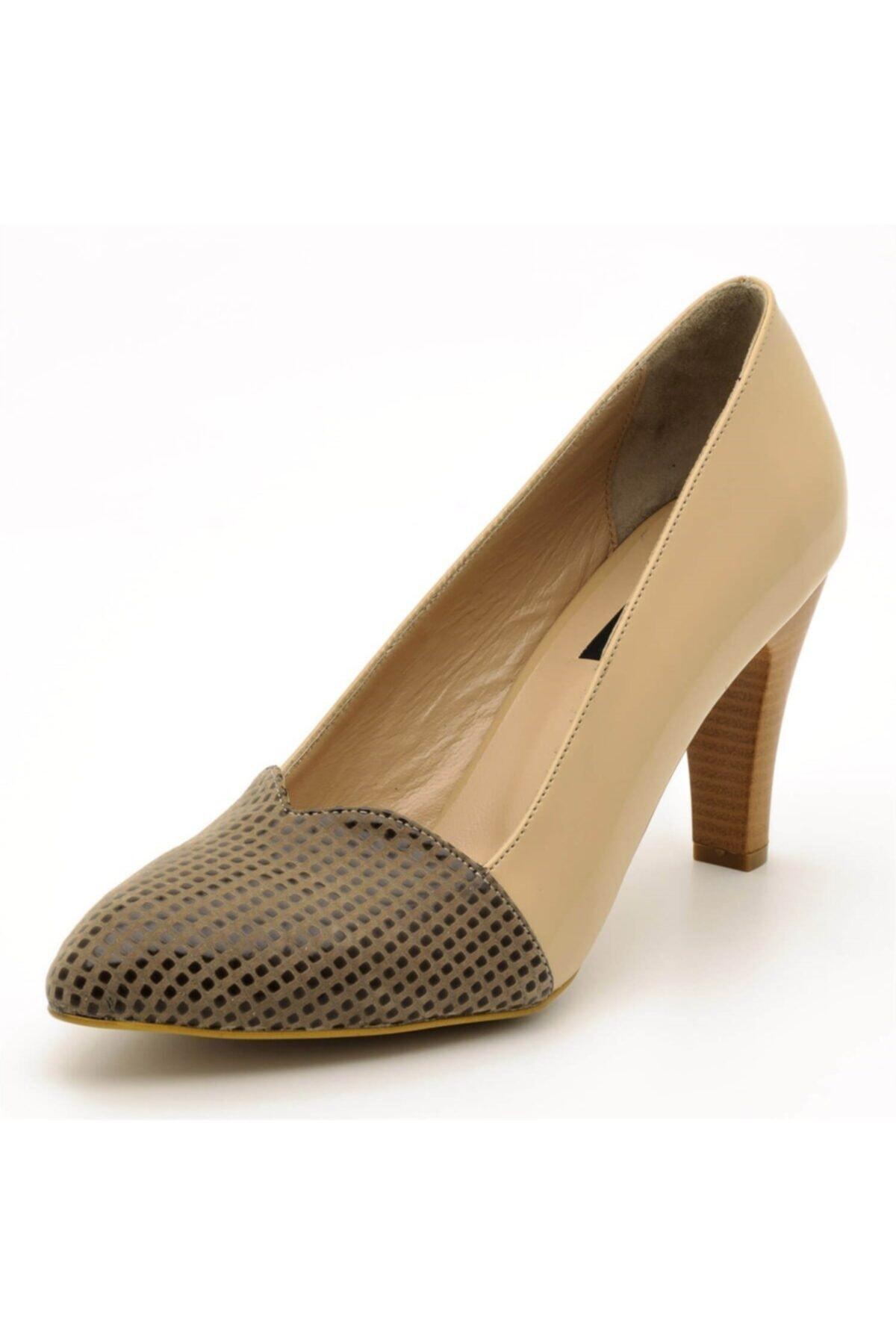 

Women s Plus Size Beige Drop Big Heeled Shoes 40