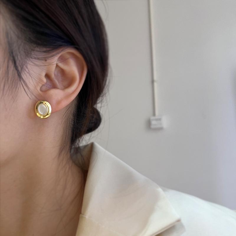 Elegant Retro Tiger Eye Oval Stud Earrings - Gentle Luster for Prom