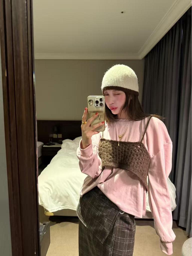 2026 Korean Style Spring T-shirt & Knit Camisole Two-Piece Women's Set