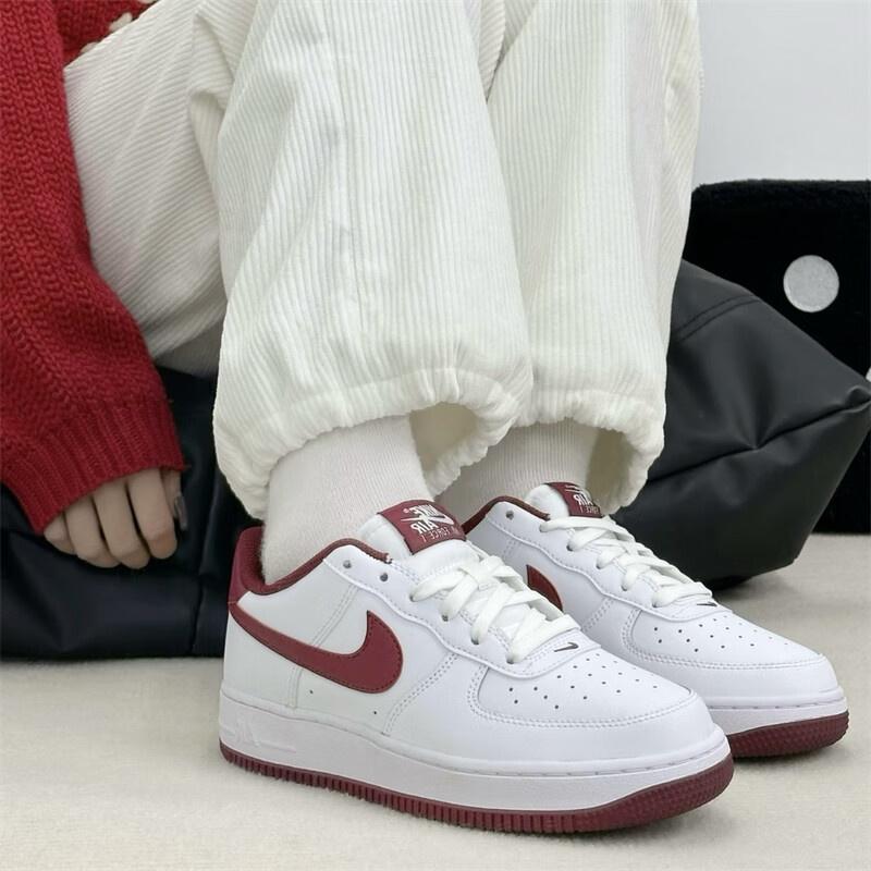 Nike Air Force 1 White Team Red GS Unisex FV5948-105