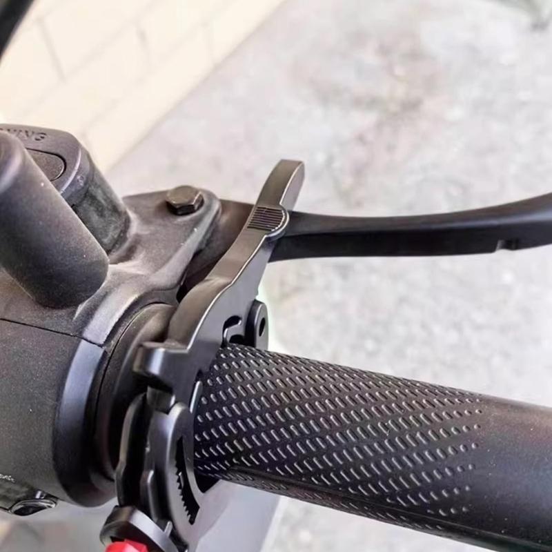 Motorcycle Throttle Assist Cruise Control Clamp ABS Motorcycle Cruise Assist Simple Installation for Long Rides Comfort