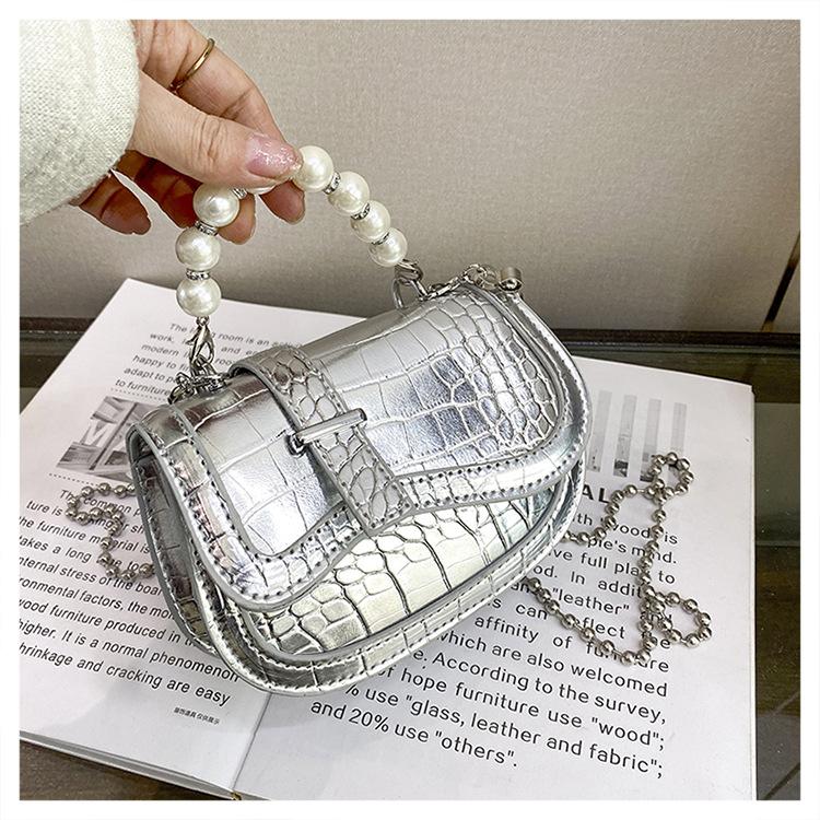 

Каменный узор 225 лето новая мода простой глянцевый жемчужный портативный на плечо маленькая квадратная сумка серебряный