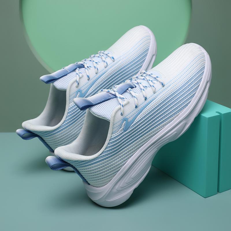 

Four Seasons Flying Weaving Sports Casual Shoes Girls Running Shoes Soft-soled Wear-resistant and Breathable Mesh Shoes 41 небесно-голубой