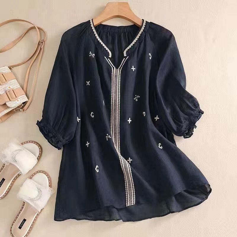 Cămașă Retro din Bumbac-In cu Mâneci Medii și Gât în V Brodată - Casuală, Slim și care Reduce Vârsta