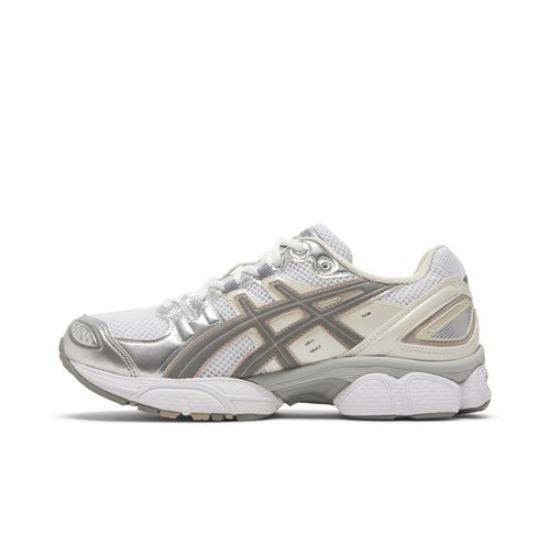 Asics Women's Gel Nimbus 9 White Oatmeal 1202A278-104