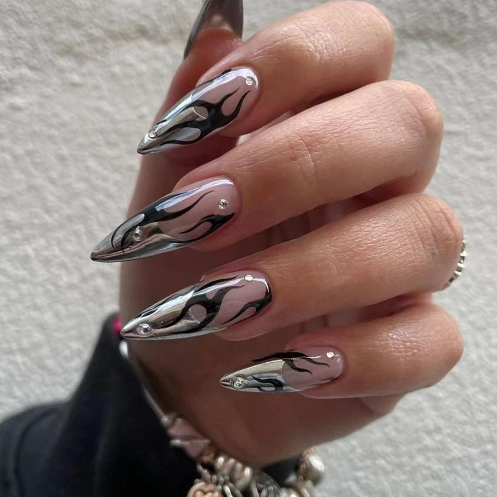 24Pcs Y2K Black Stripe Almond Stiletto Press On Nails Long Fake Nail Tips Fashion Manicure Art