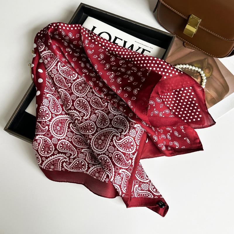 Elegant Ethnic Printed Square Scarf For Women Fashion Accessory