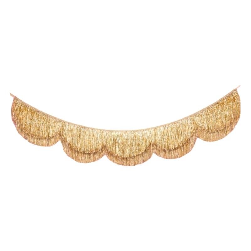 

Scalloped Edges Fringe Banners Elegant Hanging Decoration Perfect Glittering Backdrop for Parties & Photos золотий