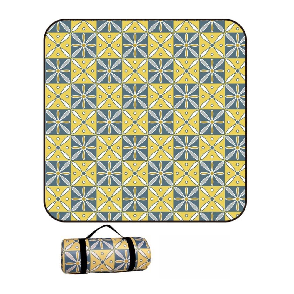 Vintage Print Picnic Blanket Waterproof Outdoor Camping Mat Carry Strap Foldable Travel Rug for Beach Park