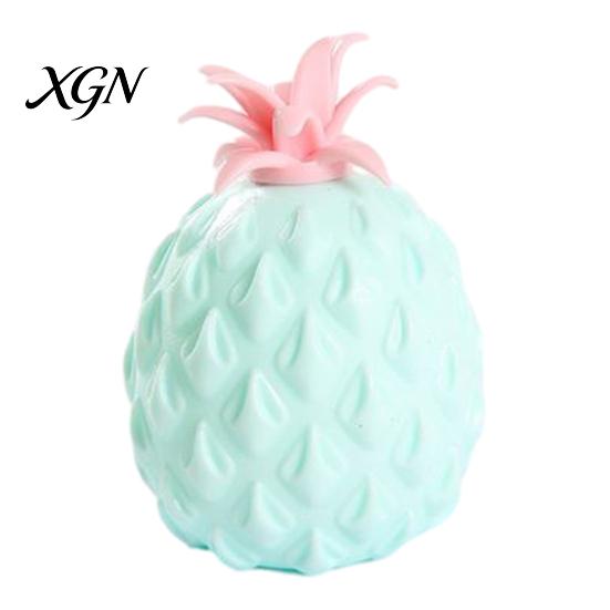 Jouet à presser à la main Ananas Soulagement de l'anxiété Réduction du stress Balle Exercice Relaxation Fruit Sensoriel Fidget Cadeaux de fête