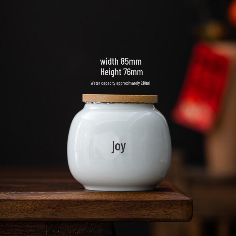 Zhi Shi Ceramic Tea Storage Jar with Bamboo Lid
