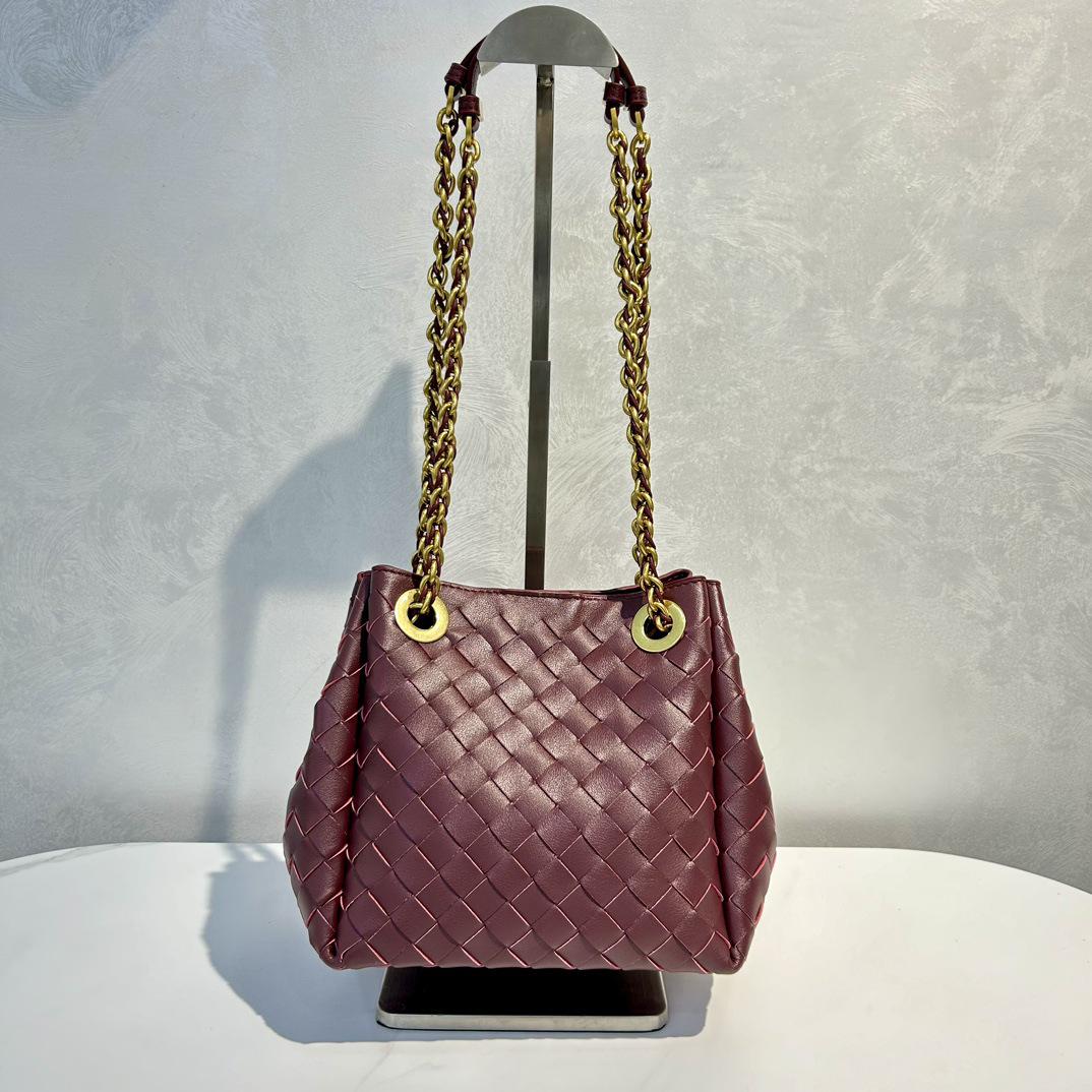 

Жіноча ручна робота зі шкіри, плетена ланцюгова сумка 2025 року – універсальна сумка через плече та месенджер 20x17x16.5 cm