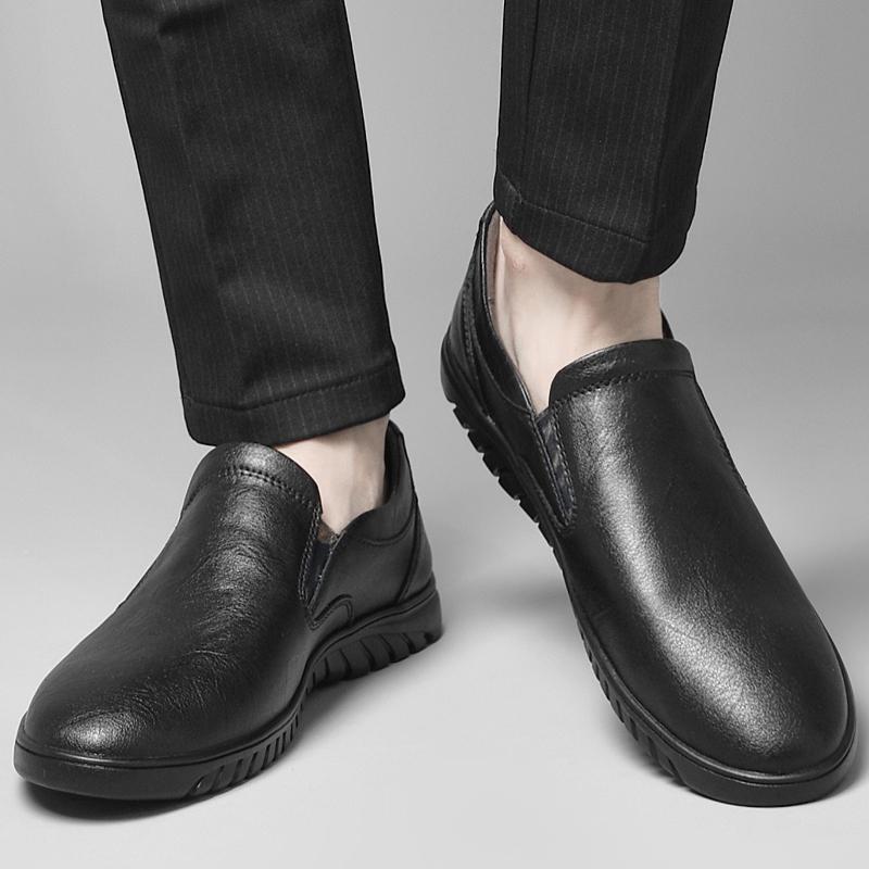 Fashion Comfortable Slip-on Driving Casual Fashion Flats Soft Bottom Business Dating Loafers Spring Genuine Leather Men's Dress Shoes