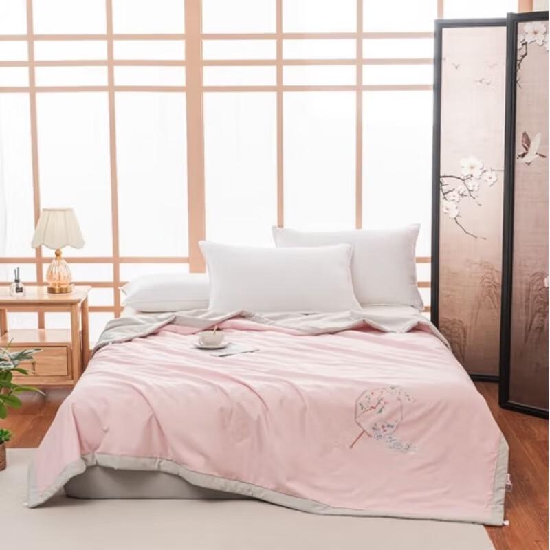 Dohia Light Series Summer Quilt