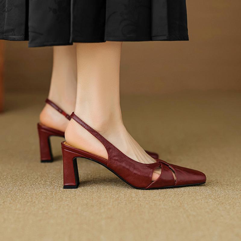 New Bag Head Sandals Women's One-pedal Empty Sandals Summer Thick Heel Women's Sandals Medium Heel Large Size Shoes Square Head Comfortable