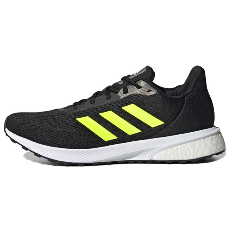 

Мужские кроссовки adidas Astrarun Volt Black White EG5838