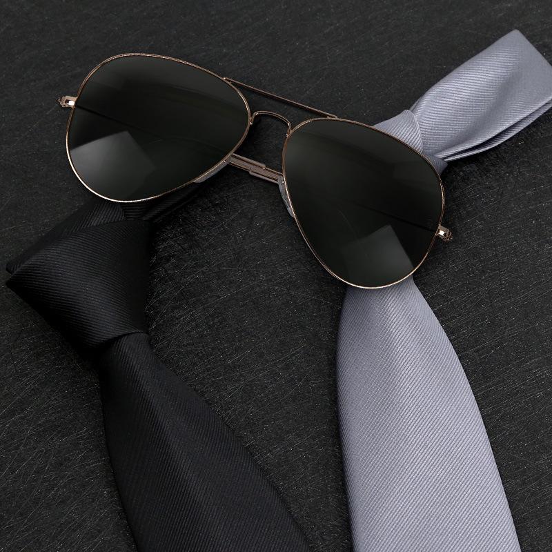 Men's Formal Business Casual Solid or Striped Tie