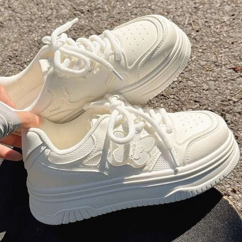 Spring and summer little white shoes women's 2025 new women's shoes platform casual shoes children's versatile chic with skirt sports board shoes