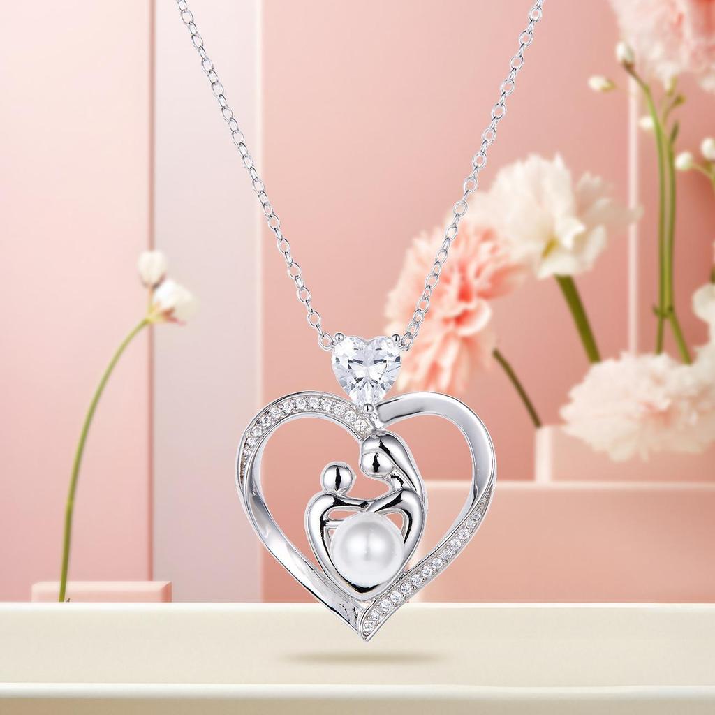 Exquisite necklace with heart-shaped pendant, "embrace of mother and child" jewelry, Pearl accessories for women on mother's day