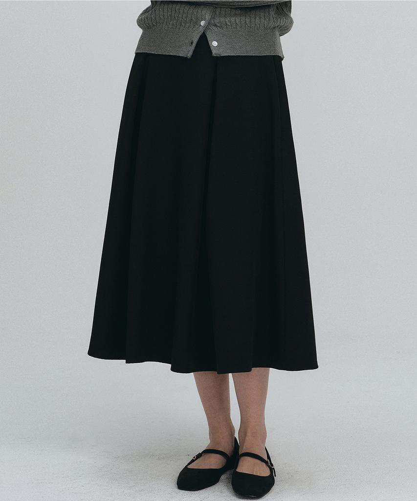 LOEIL Classic Flare Long Skirt - Black