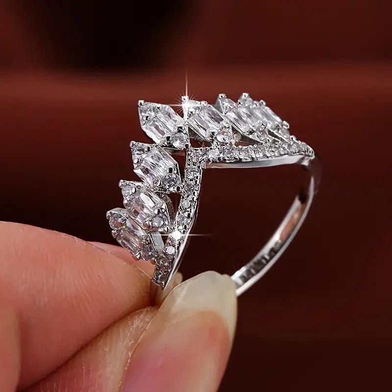 Lindon Classic Copper Alloy Zircon Ring Ladies Jewelry Wedding Promise Party Gift