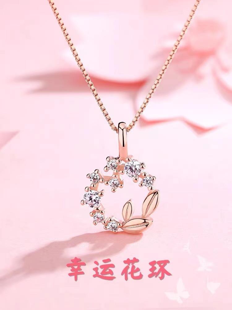 Lucky wreath sterling silver 925 necklace female French designer light luxury niche high sense fashion versatile