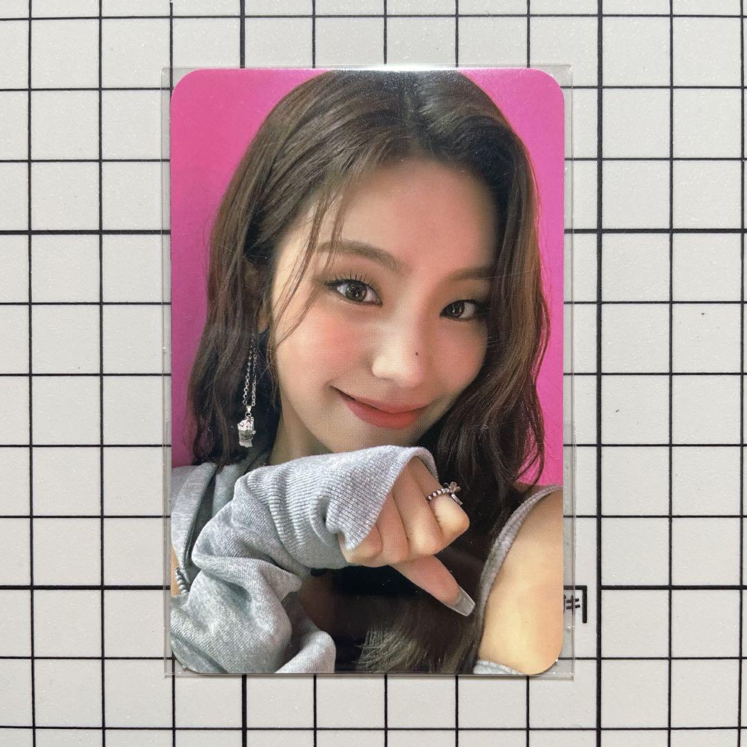 

[USED] ITZY Cheshire Yes24 Bonus Yeji Trading Card