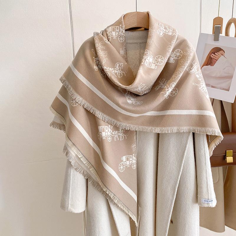 European And Korean Carriage Black And White Classic High-End Scarf Women'S Shawl Warm Versatile Simple Thickened Scarf