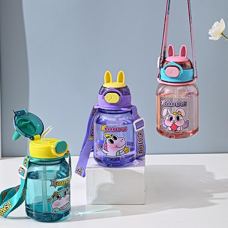 600ml Dopamin Kinder Trinkbecher Cartoon Studentenbecher Niedlicher Sportbecher Plastik-Trinkbecher mit Lanyard Tragbar