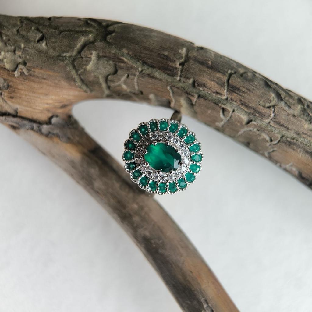 Silver Ring with Natural Agate 2.228ct, Item Weight 6.52 G (2196242)