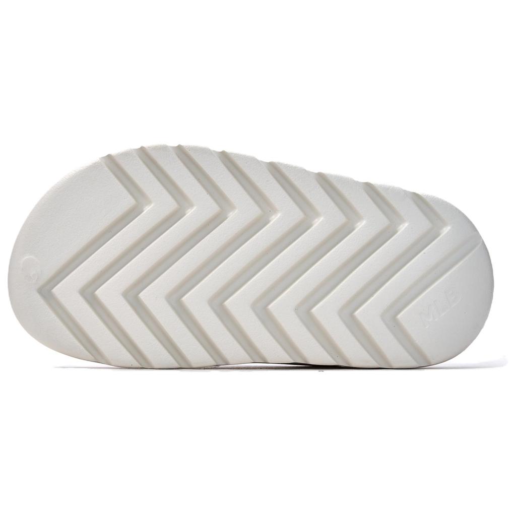 MLB New York Yankees Abrasion Resistant Slip Resistant Flip Flops Unisex White 3ALPS0253-50WHS