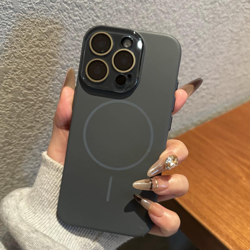 Applicable To IPhone 16 Soft Matte Skin Feeling Thin Circle Magnetic Suction Phone Case Apple 15 Crystal Lens Film Protection Case