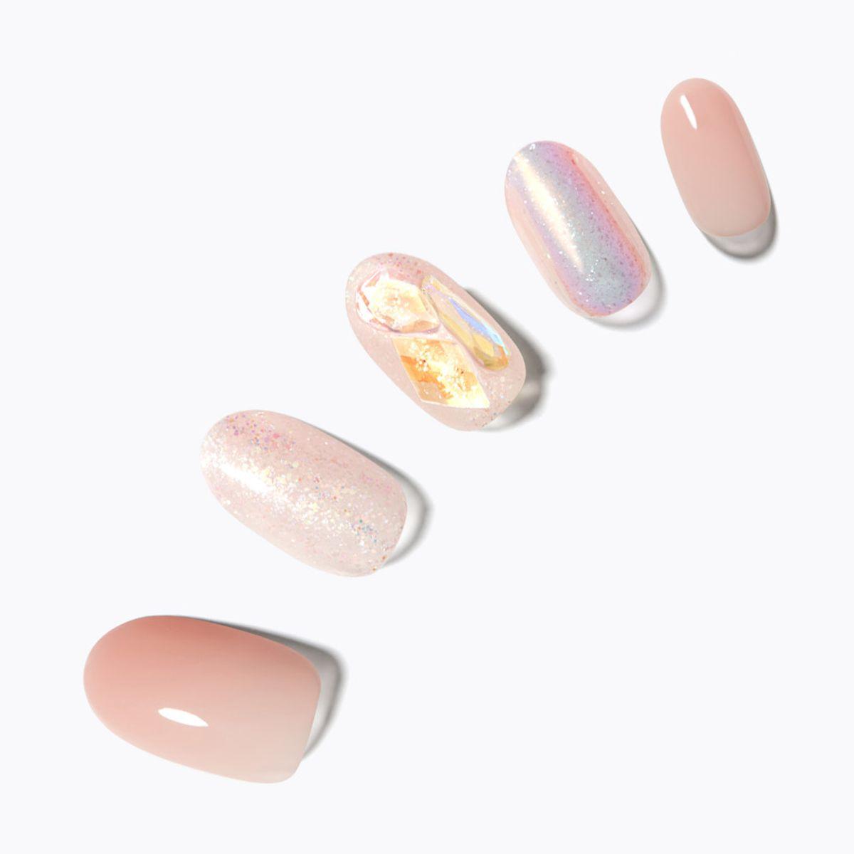 Dashing Diva Magic Press Glare (Long Oval) Nail Tips