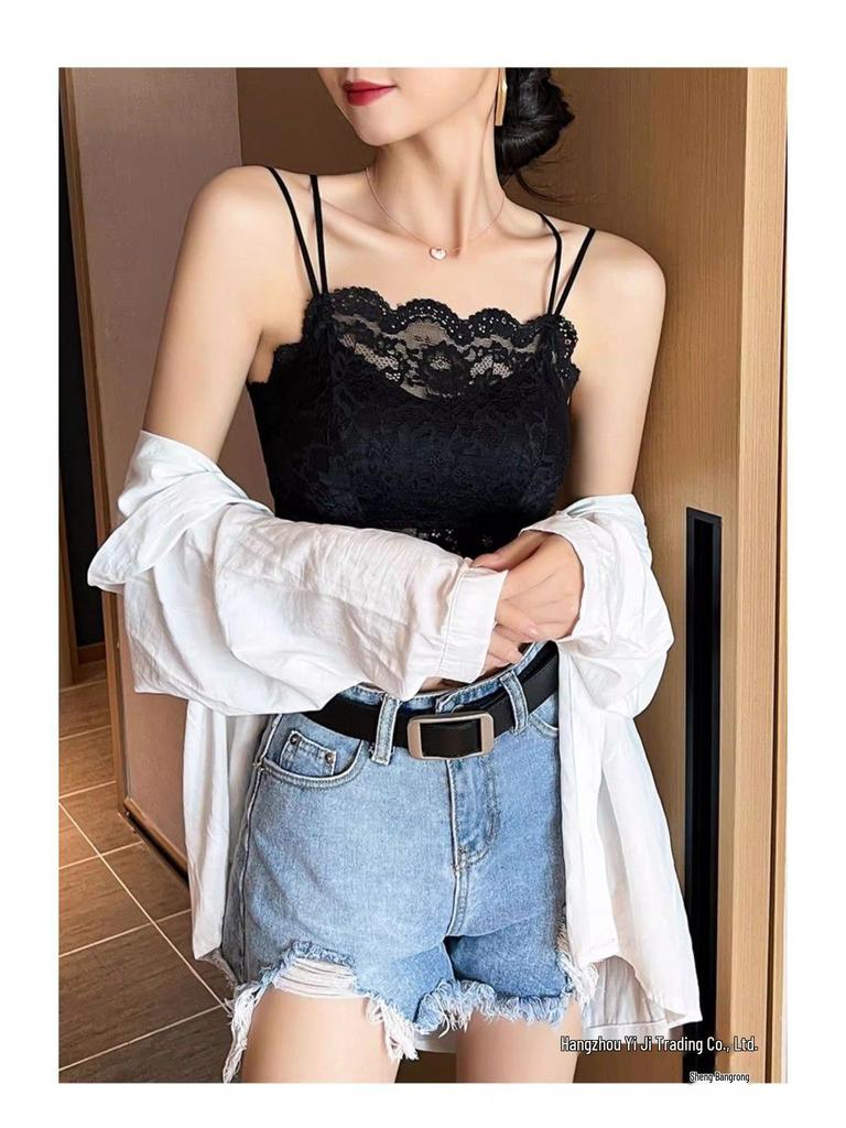 Lace Camisole Bustier Top with Strapless Back, Chest Pads, Wire-Free Push-Up, Anti-Exposure Design for Young Girls