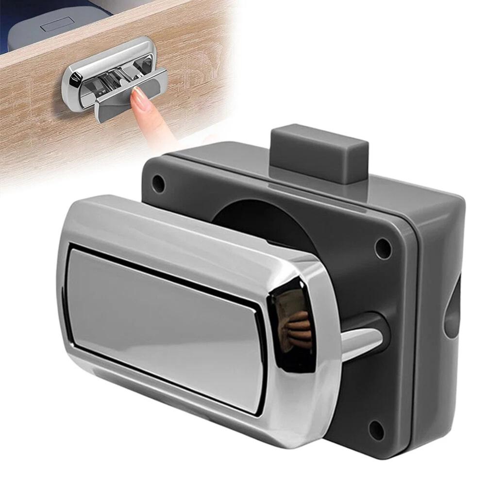 Pro zámek zásuvky karavanu Swift s flexibilními prvky pro zvýšenou bezpečnost a uživatelské pohodlí