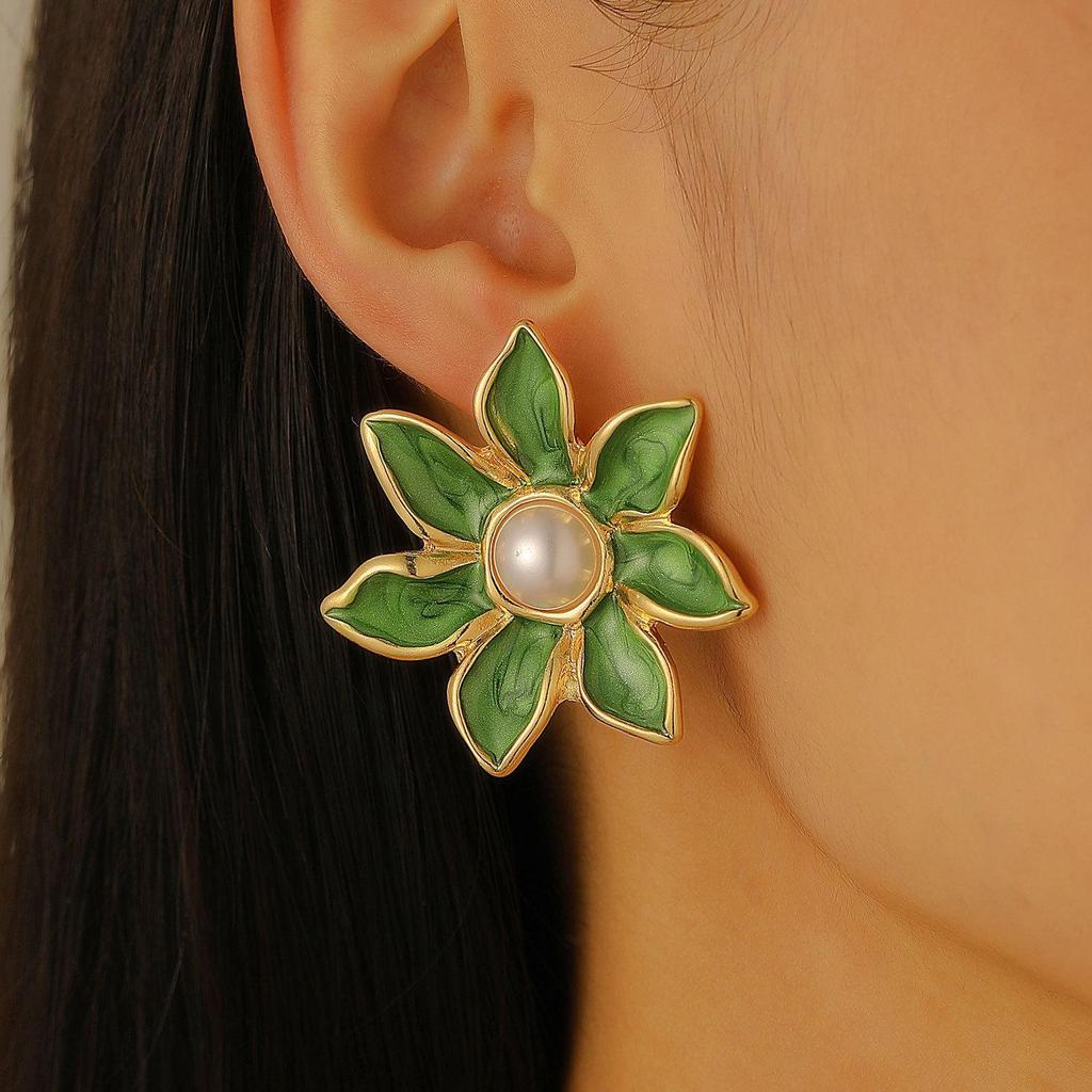 Retro Fashion Vintage Alloy Drip Oil Flower Earrings For Women