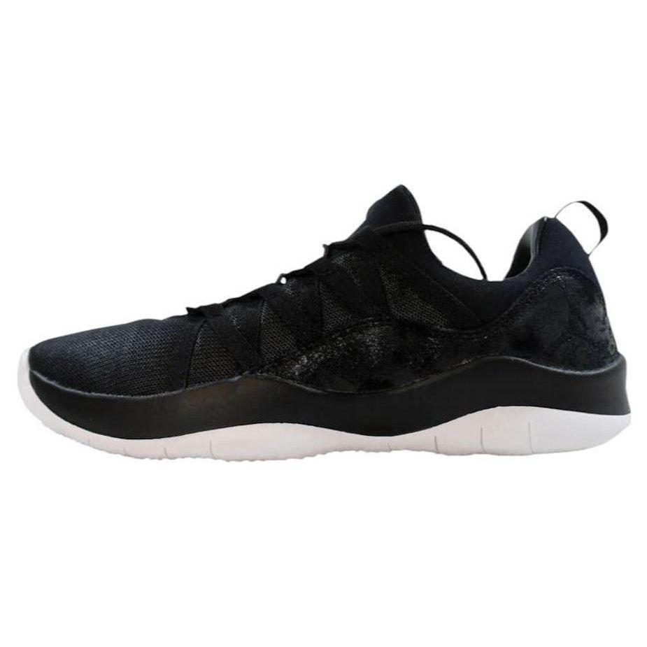 Air Jordan Unisex Black White 845097-010 37.5