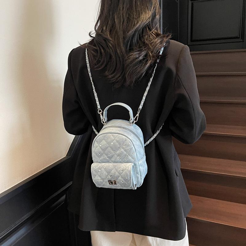 2025 fashion new retro high-end diamond chain backpack women's mini simple shoulder bag
