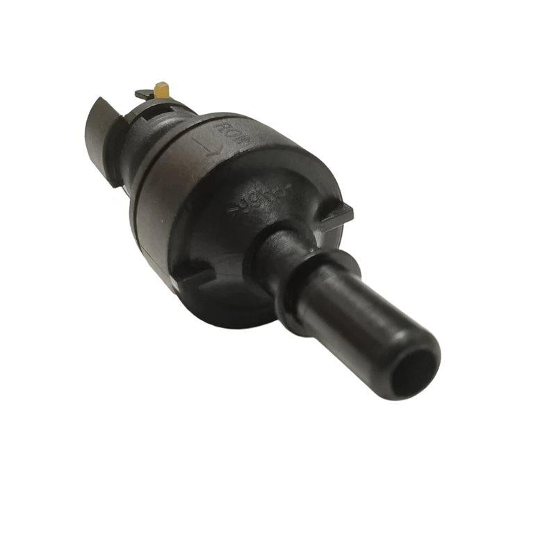 PCV Valve Connector 12625448 For 2.0T LDK Engine Parts For Chevy Cobalt HHR Buick Regal Verano Ventilation Valves 4