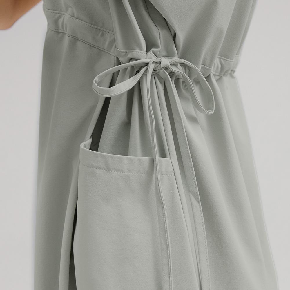 ANDAR Airst Collar Dress