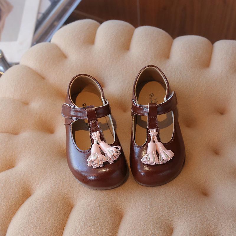 Spring Girls' Leather Tassel Mary Jane Shoes - Non-Slip Soft Sole Toddler Fashion.