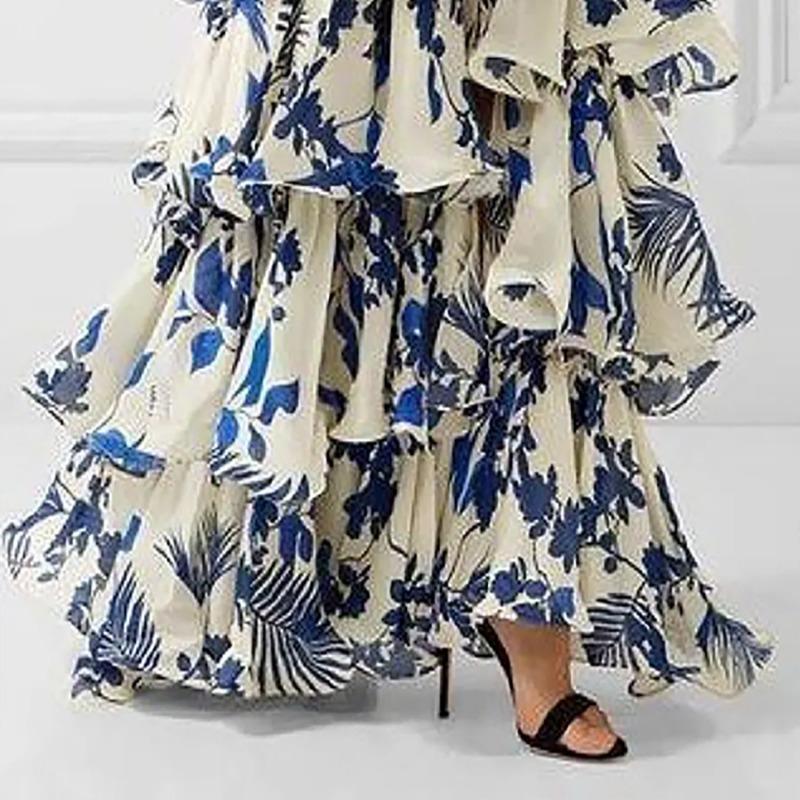 Frühling und Sommer neues Damen-Kleid mit böhmischem Urlaubsmuster und Trägern