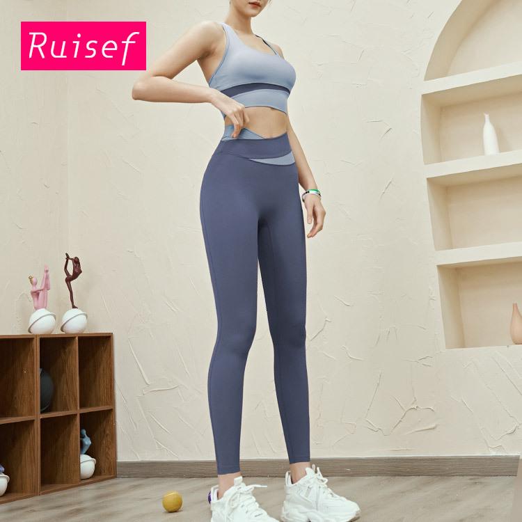 

Women s High-Impact Color-block Yoga Set: Sports Vest & Shockproof Fitness Bra Small синій