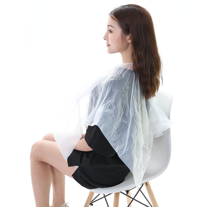 Einweg-Frisierumhang aus Kunststoff mit elastischem Halsausschnitt