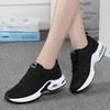 Spring Flying Weave Breathable Sports Running Shoes Women Outdoor Cushioning Casual Sneakers Ladies Non-slip Soft Jogging Shoes