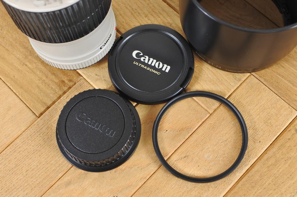 Canon EF 70-200mm f/4 L IS USM Lens with Hood/Caps from Japan